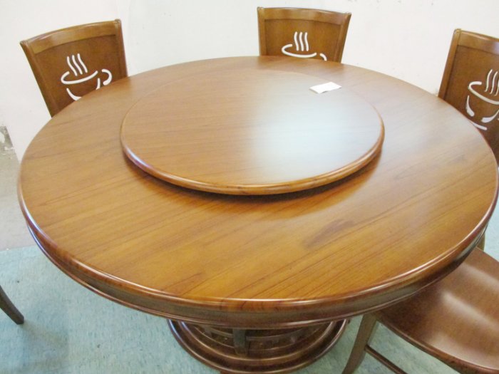 亞伯全實木圓形餐桌 4.38尺4.86尺 四條餐椅